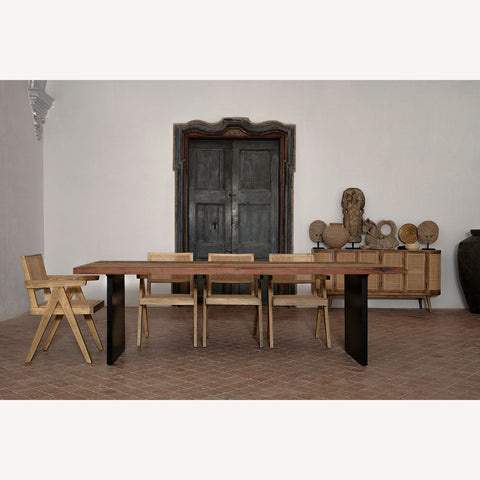 MESA COMEDOR UZOR
