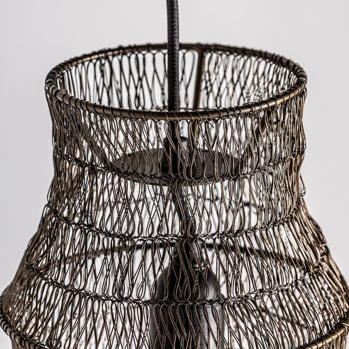 LÁMPARA COLGANTE LEBADEA NEGRO