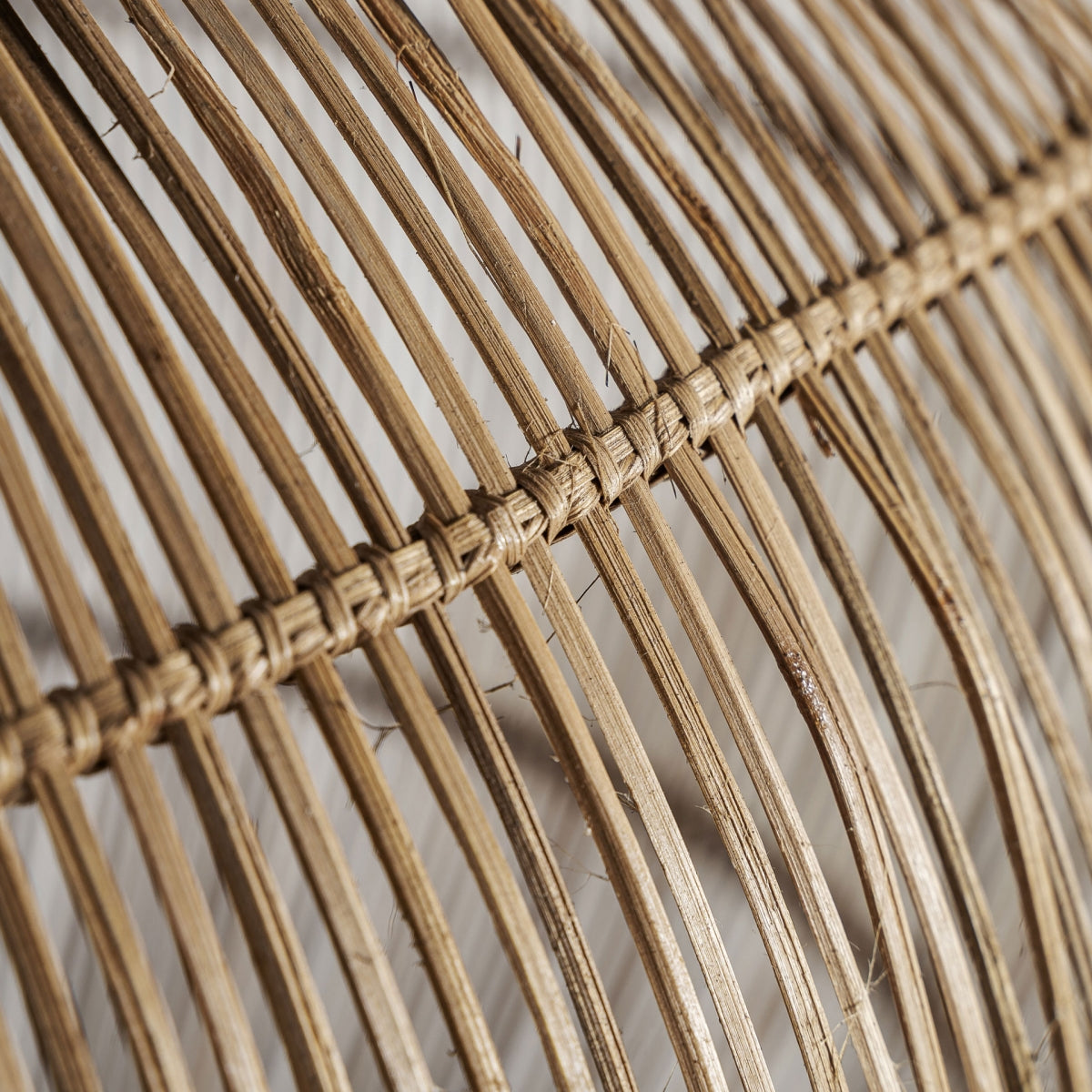 LÁMPARA COLGANTE NATURAL MAKATI