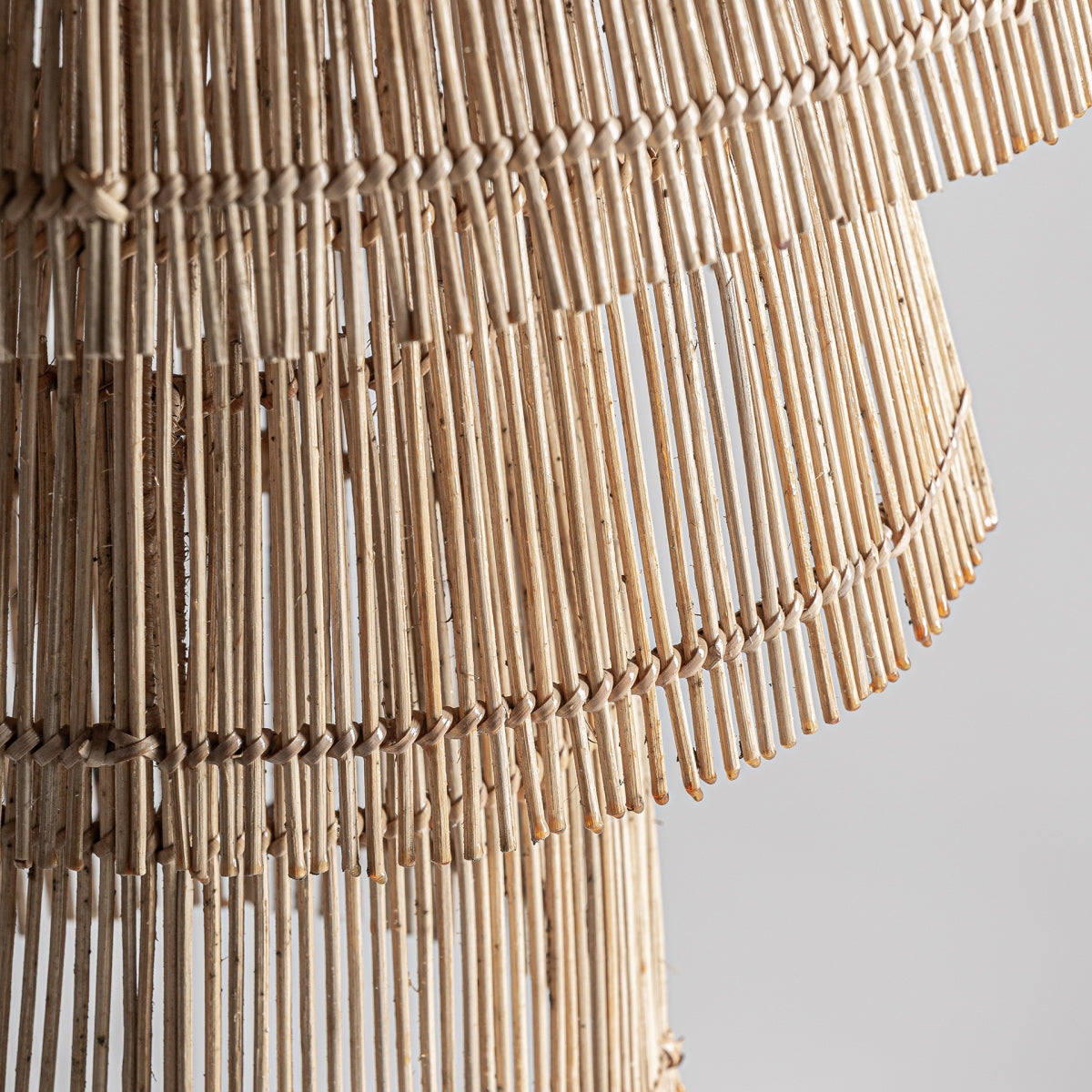 LÁMPARA COLGANTE NATURAL SARAY