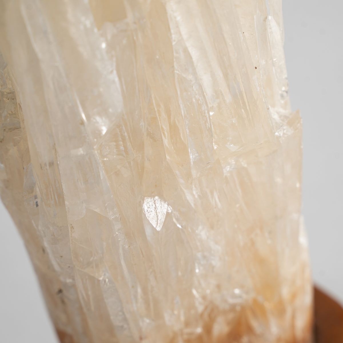 FIGURA DECORATIVA AURALIS