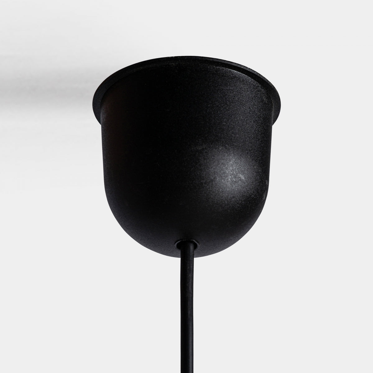 LÁMPARA COLGANTE PLISSÉ RATÁN