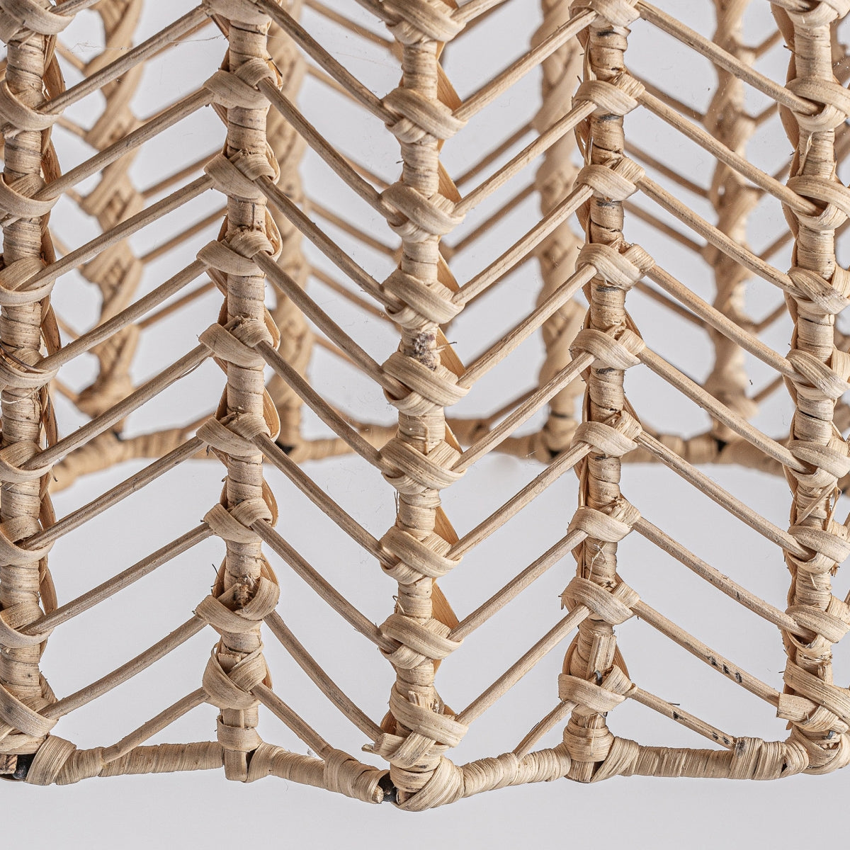 LÁMPARA COLGANTE PLISSÉ RATÁN