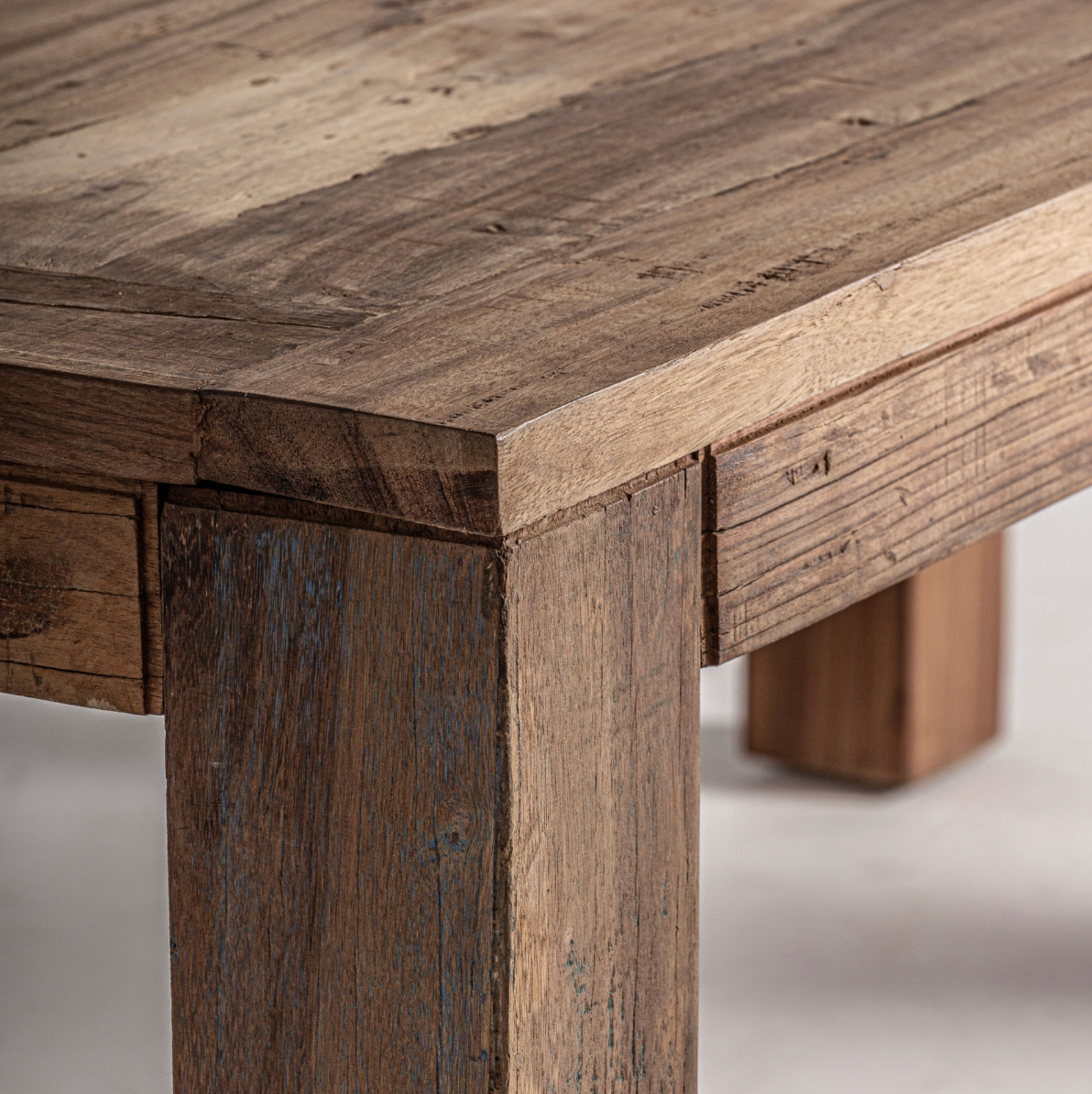 MESA COMEDOR BACKLYN