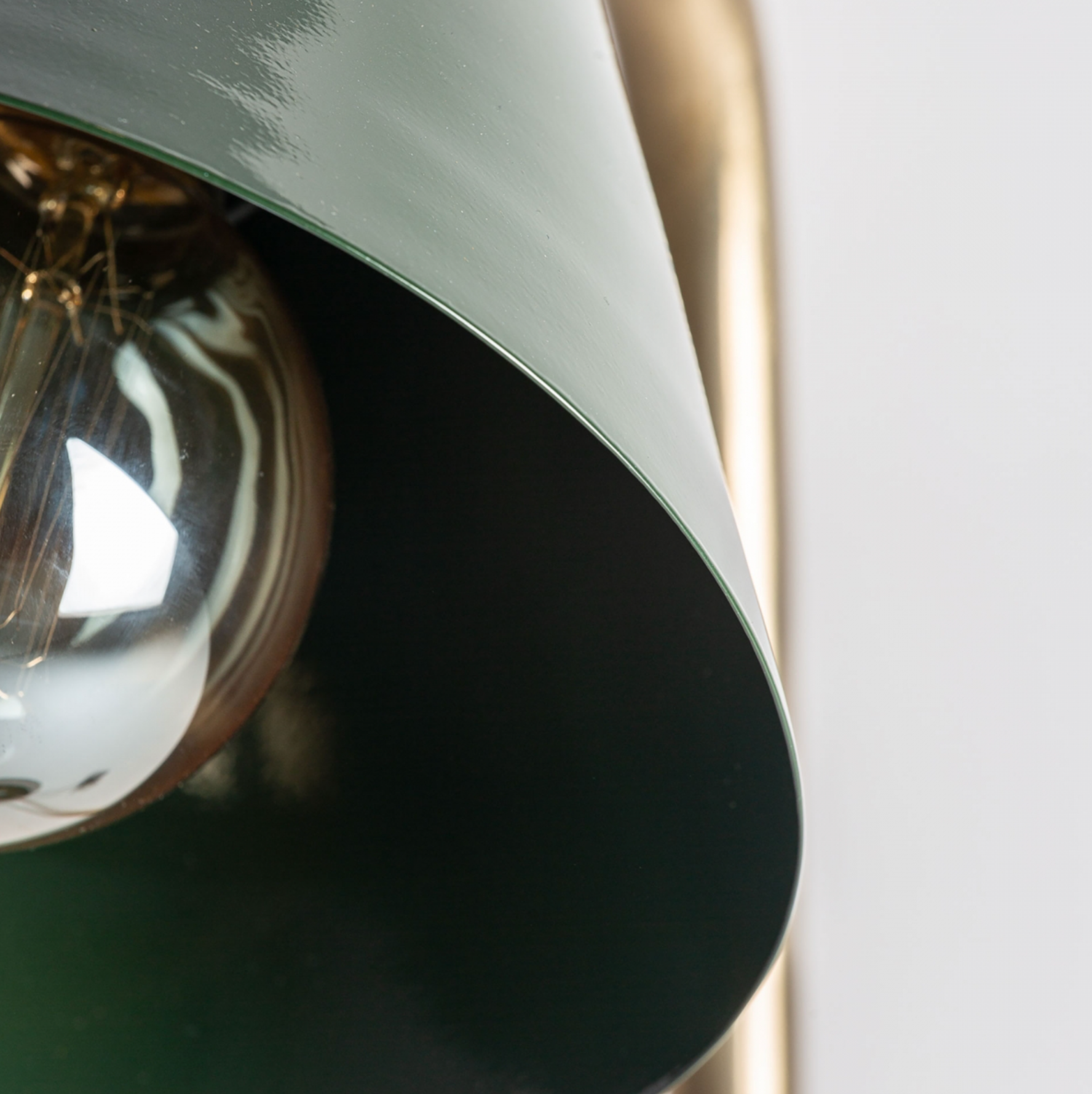 LÁMPARA DE PIE DOMINGO