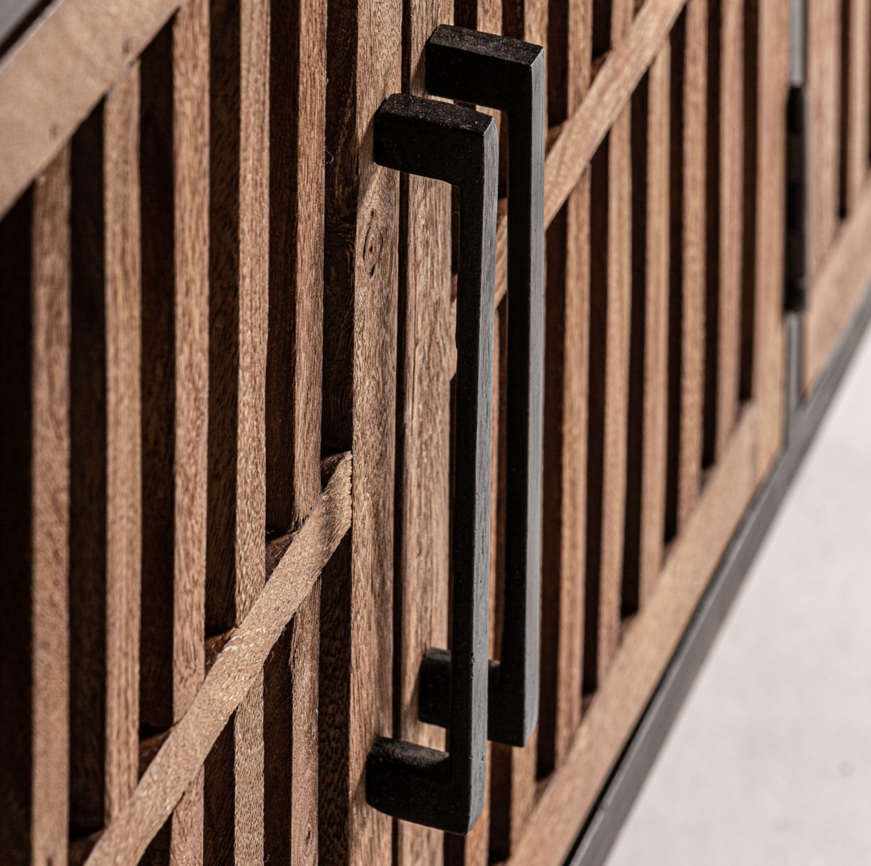 MUEBLE TV GAFFNEY