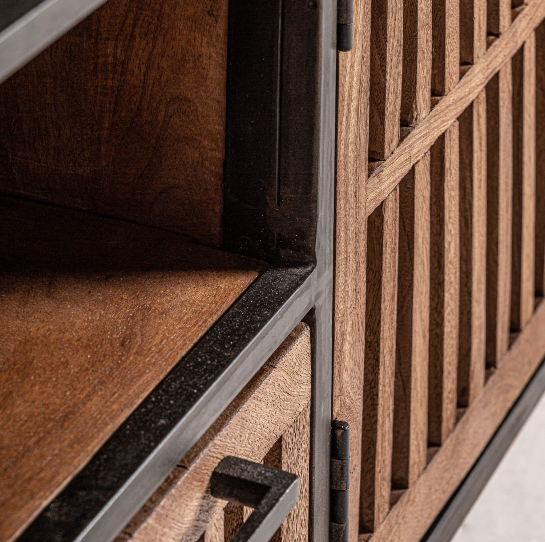 MUEBLE TV GAFFNEY