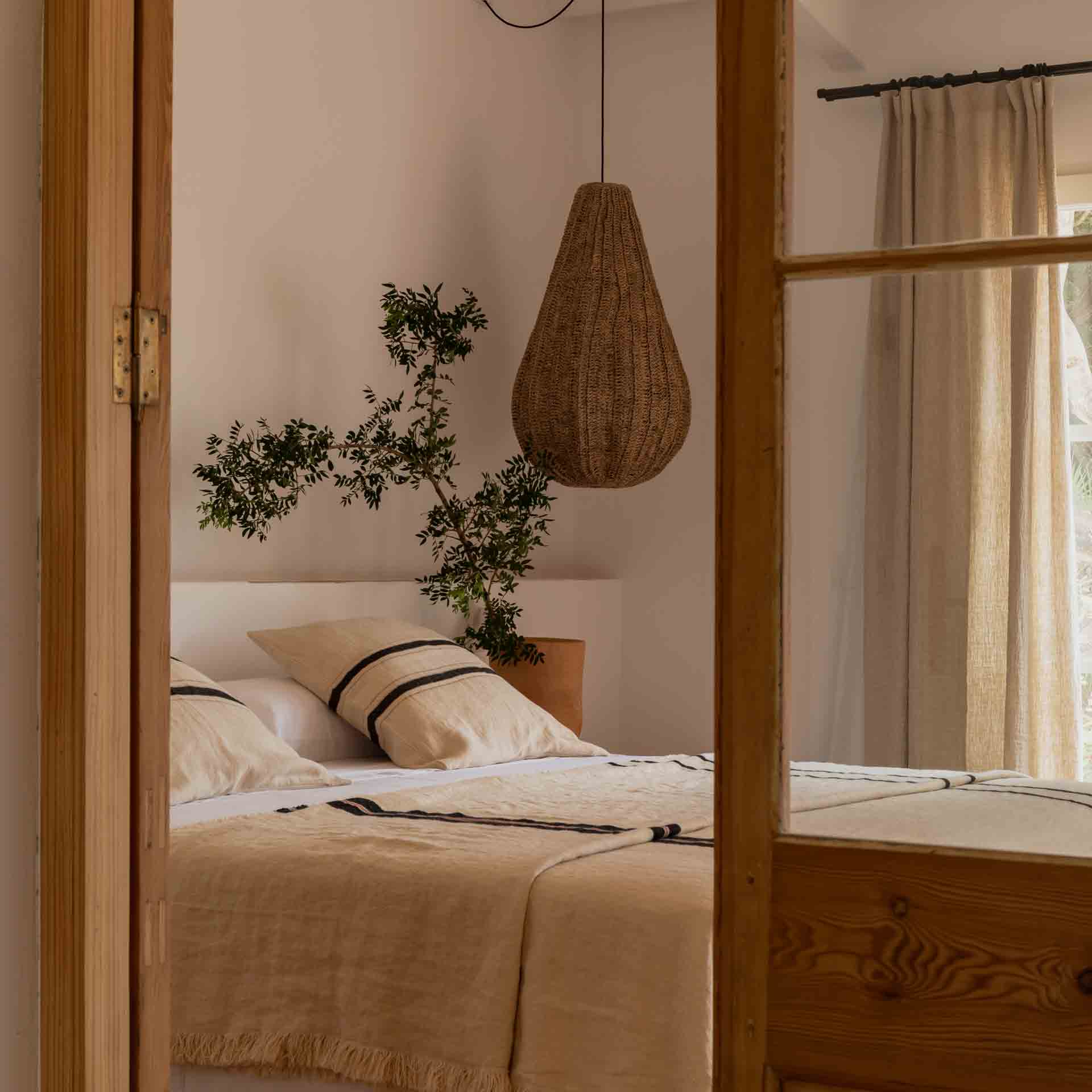 LÁMPARA COLGANTE MAAR DROP