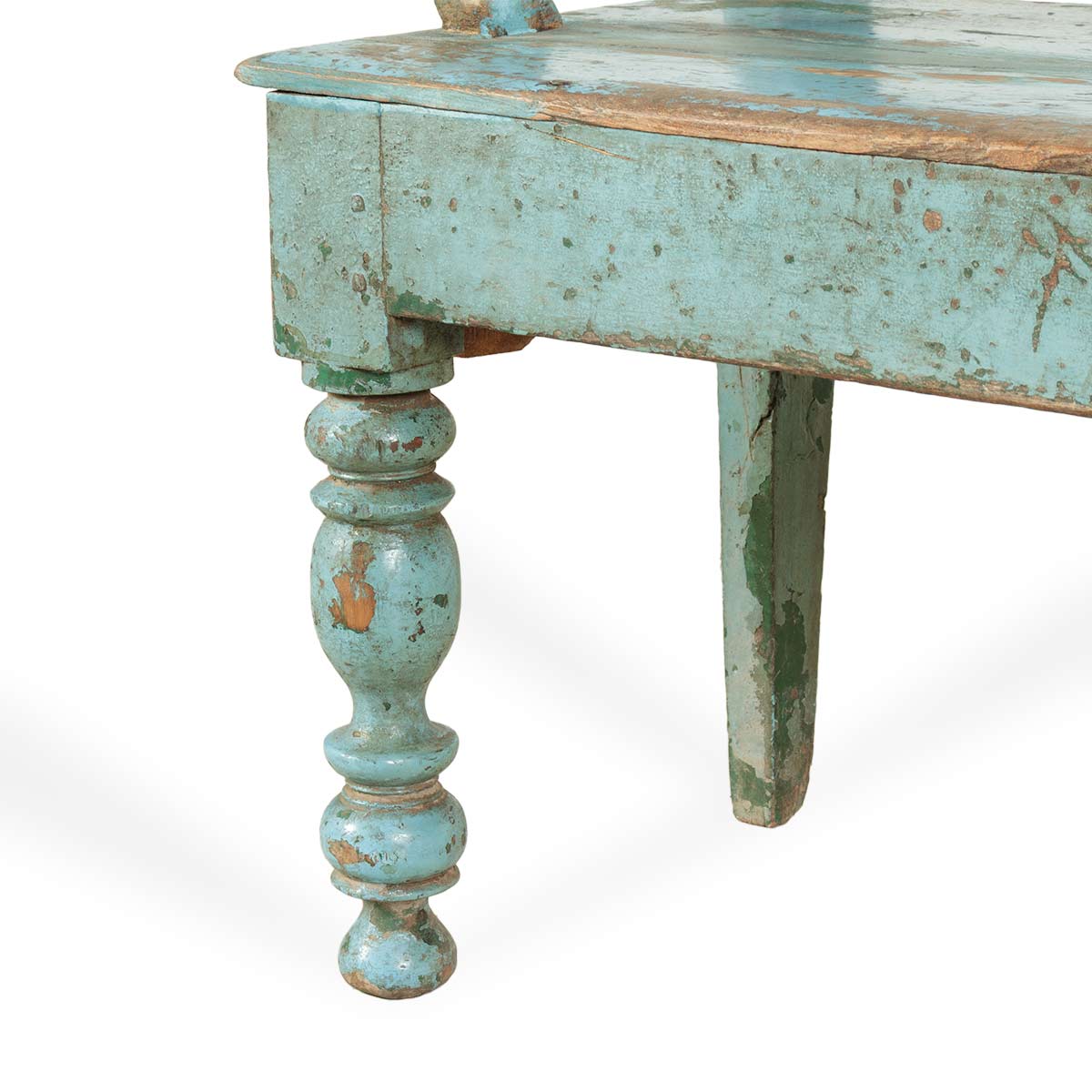 banco madera antiguo azul