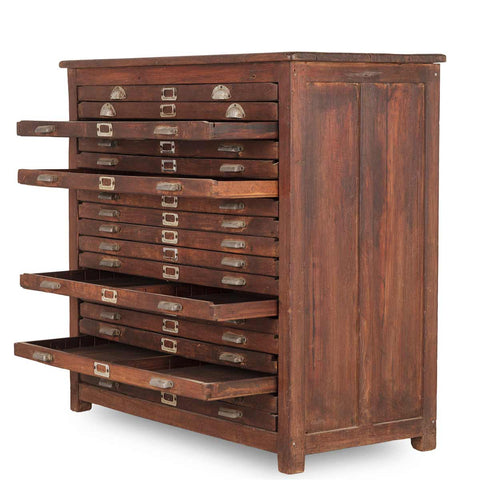 Mueble antiguo multicajones