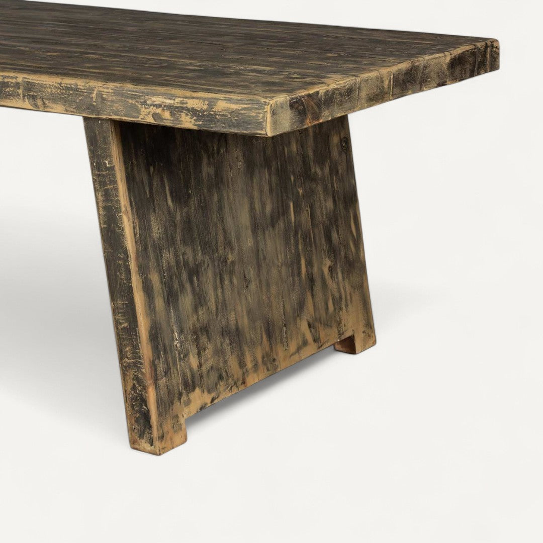 Mesa de comedor antigua