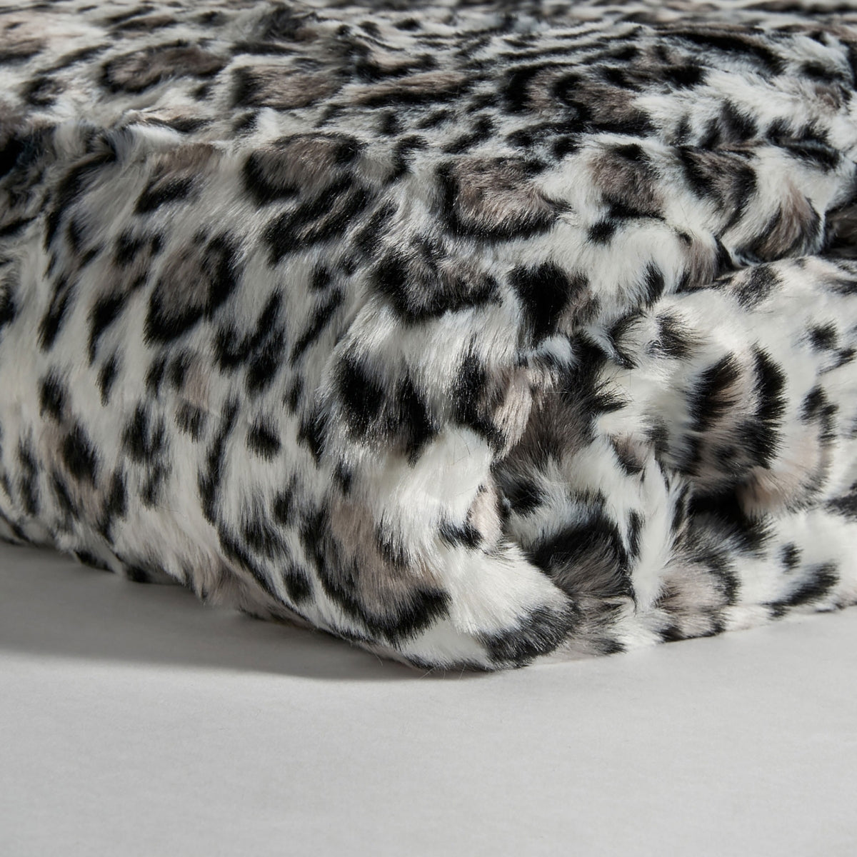 MANTA LEOPARDO