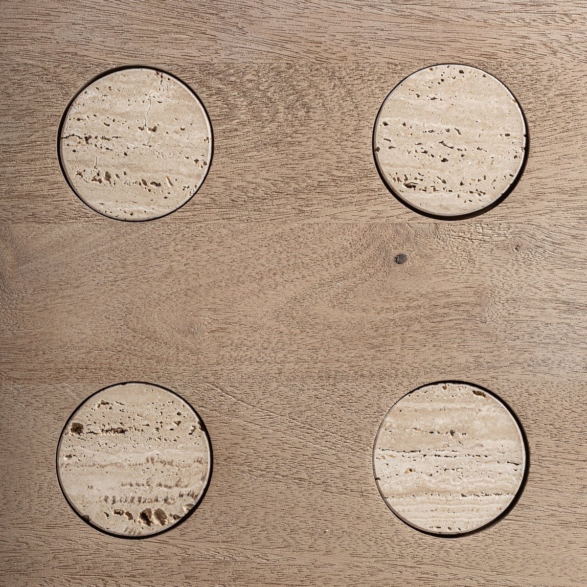 MESA DE COMEDOR JACQUARD