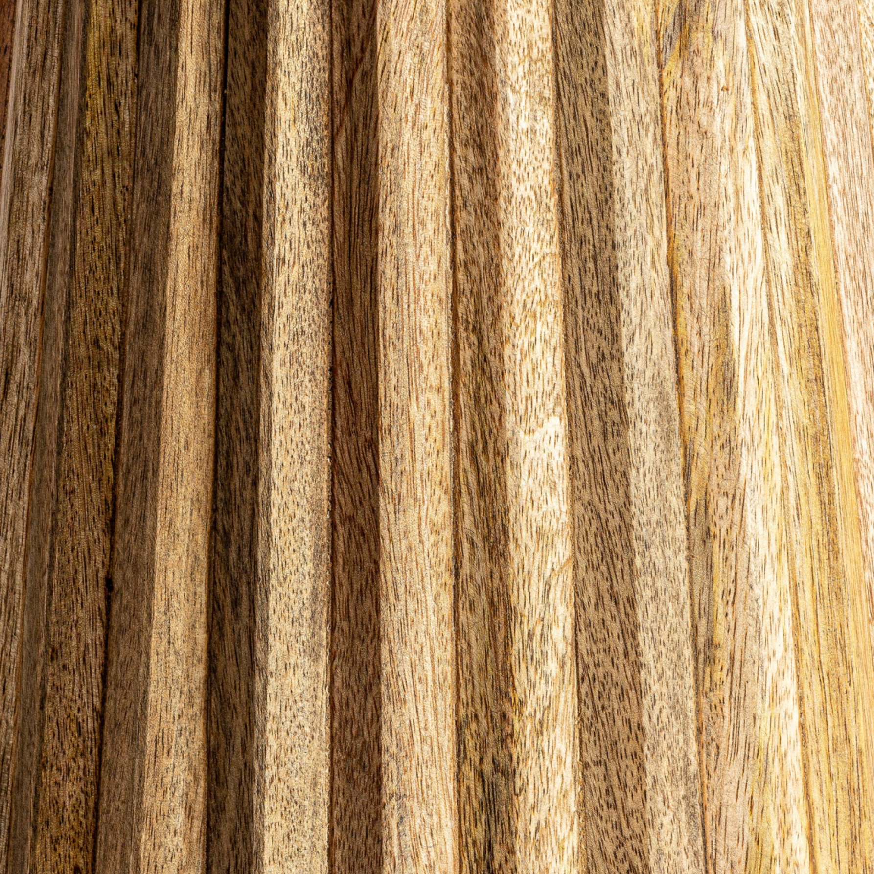 MESA AUXILIAR PLISSÉ WOOD