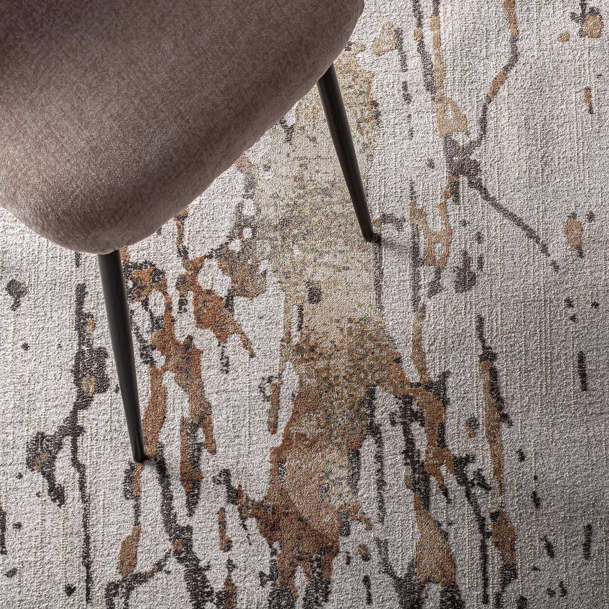Alfombra Zuria — Poliéster tonos neutros