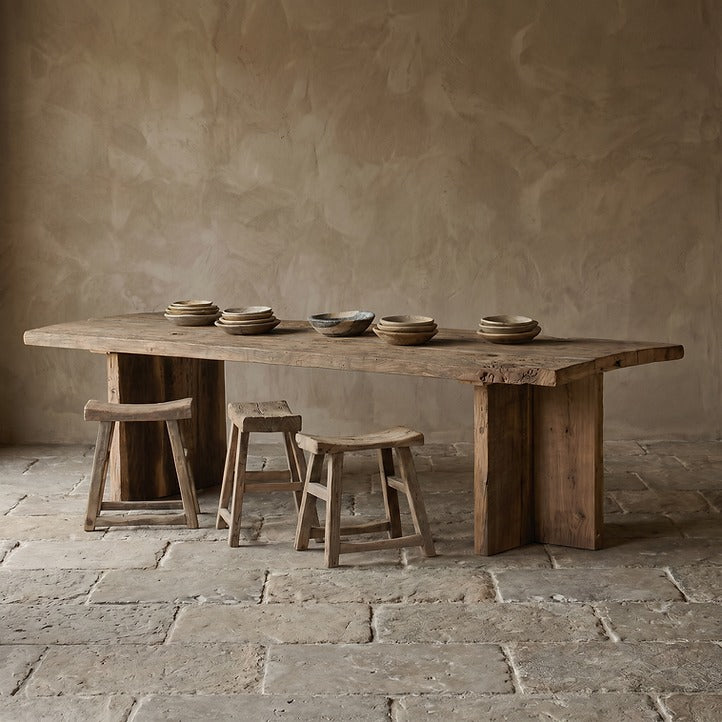 Mesa Burundi · Roble francés antiguo· Pieza única