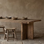 Mesa Burundi · Roble francés antiguo· Pieza única