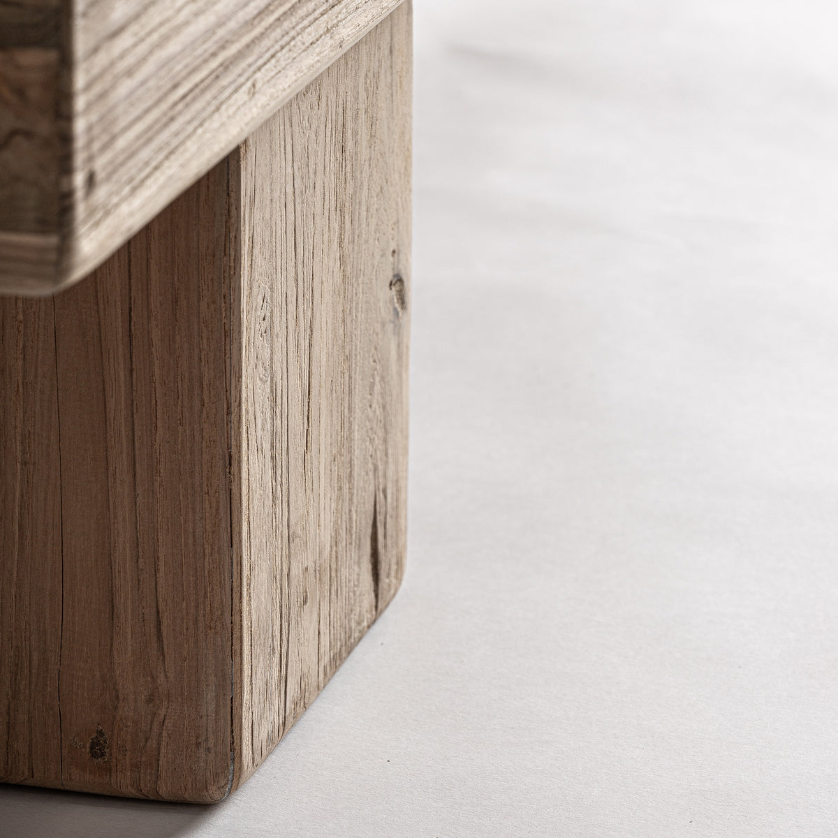 Banco Bergle — Madera de teca reciclada marrón