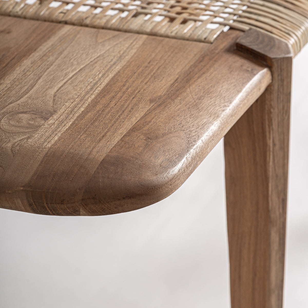 Banco Hallen — Madera de teca marrón