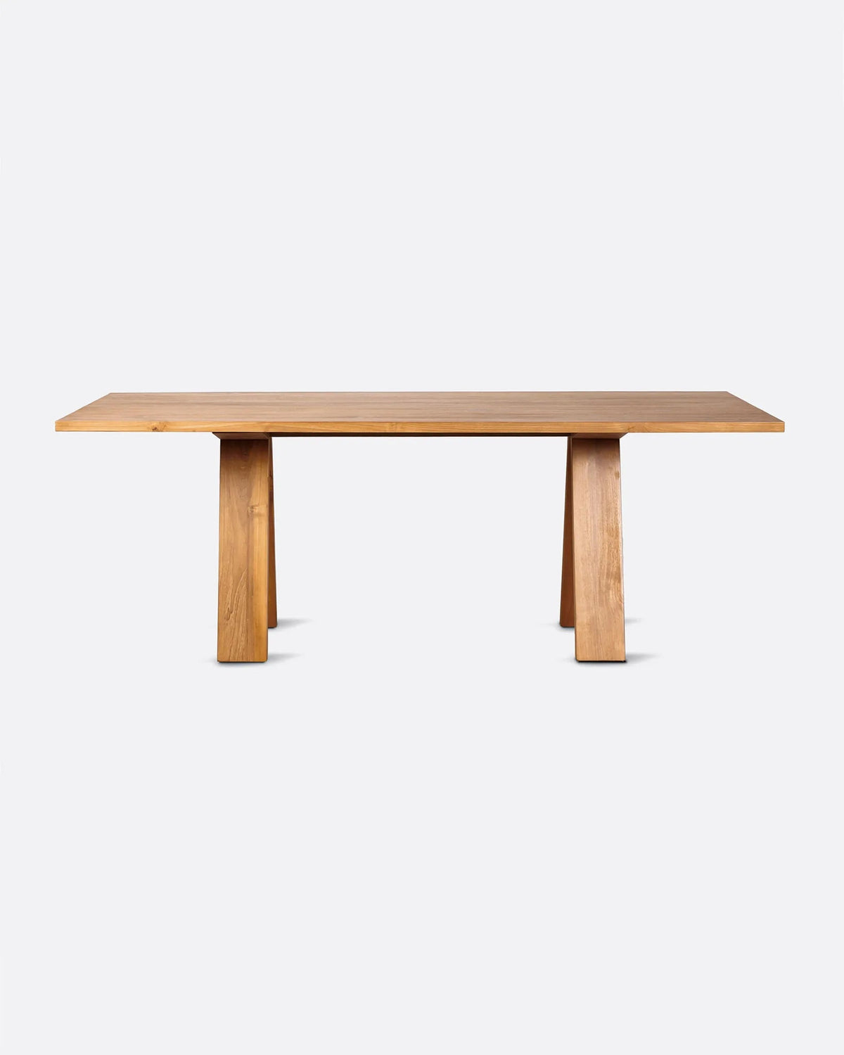 Mesa de comedor Batu — vista 1 — MUYUGA