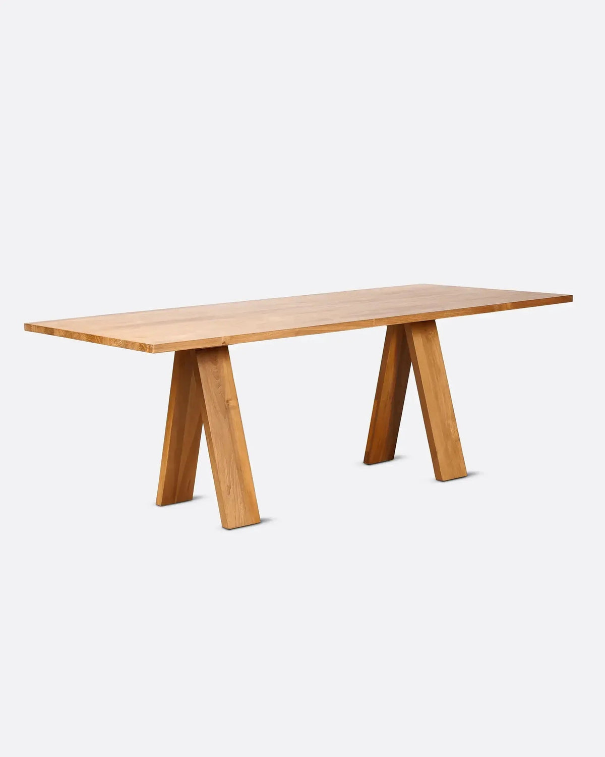Mesa de comedor Batu — vista 3 — MUYUGA