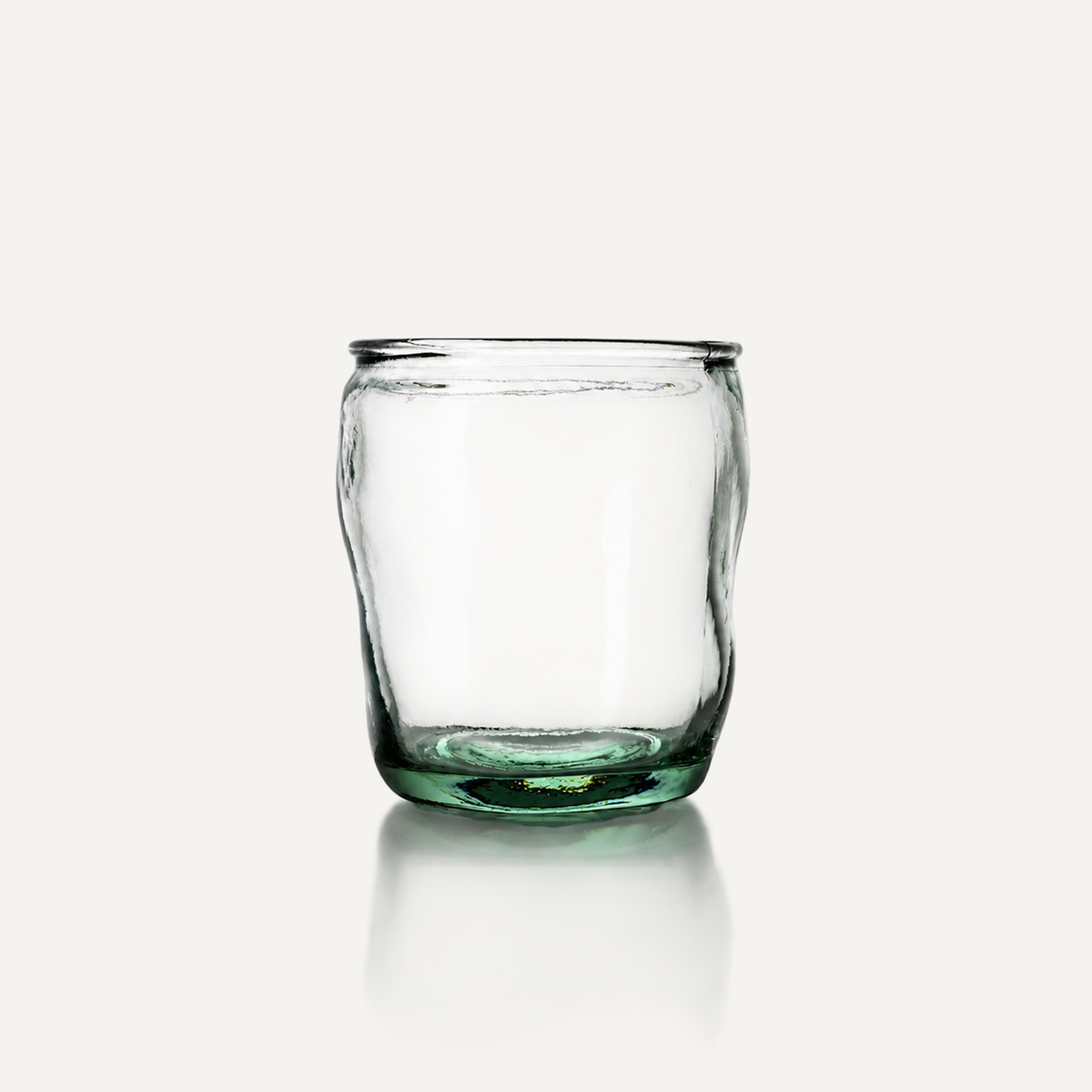 Vaso Yang — imagen principal Muyuga