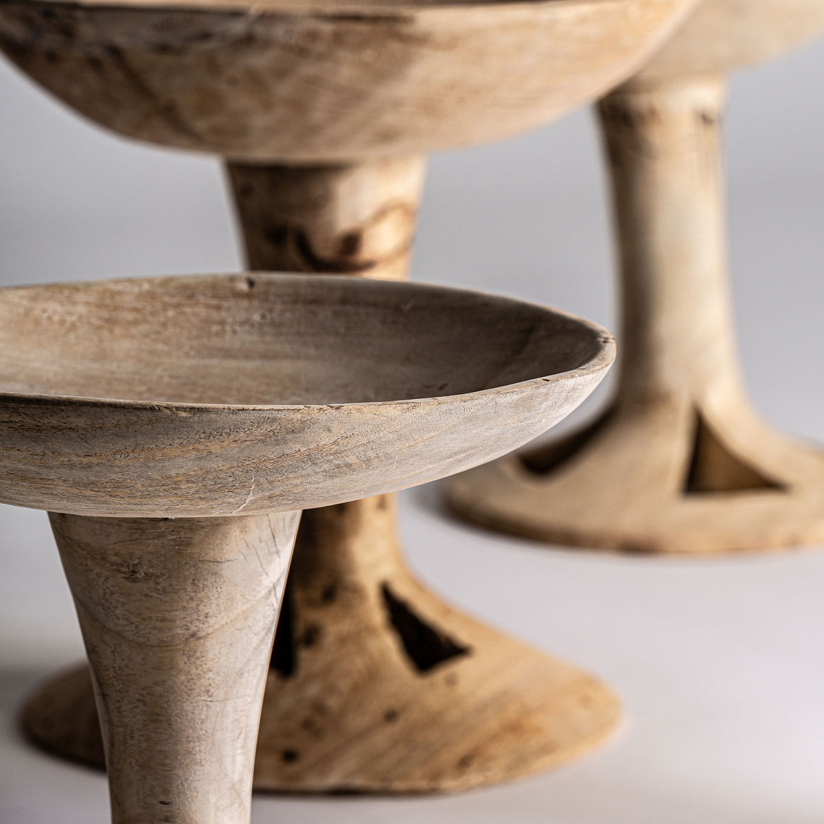 Centro de mesa Raynal — Madera suar marrón envejecido