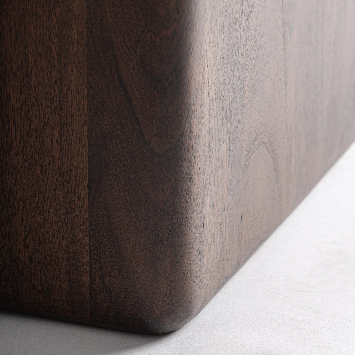 Consola Eyzies — Madera de acacia marrón
