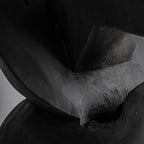Escultura Harper — Madera de teca negro mate
