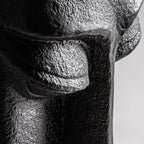 Escultura Khalid — Cemento negro