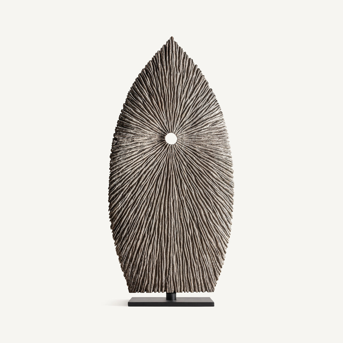 Escultura Pie Najla — Madera suar marrón envejecido
