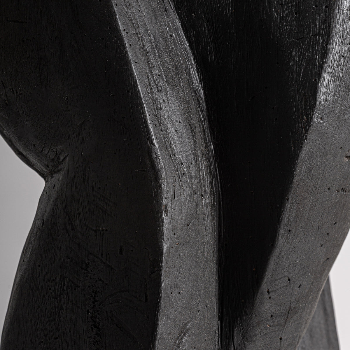 Escultura Pie Nala — Madera suar negro