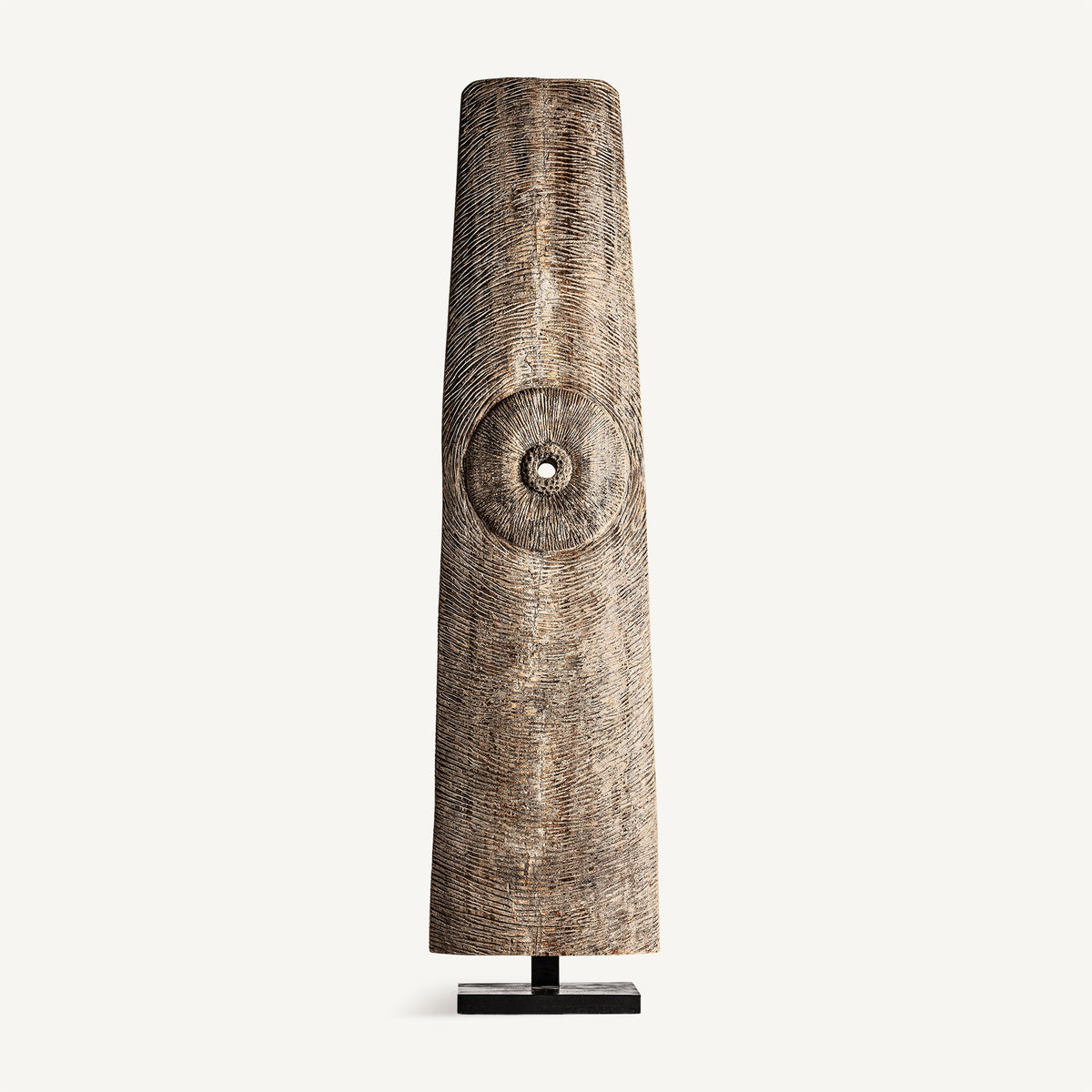 Escultura Svarog — Madera de mango marrón