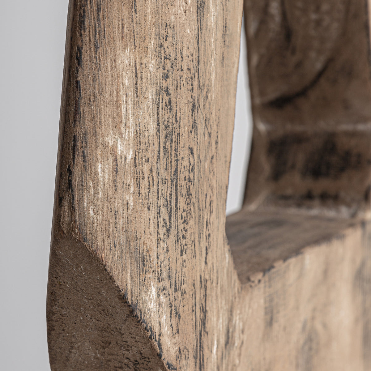 Escultura Teran — Madera suar marrón