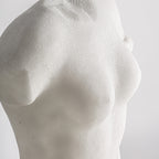 Escultura Thais — Resina blanco