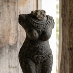 Escultura Gea · Piedra tallada · Pieza única