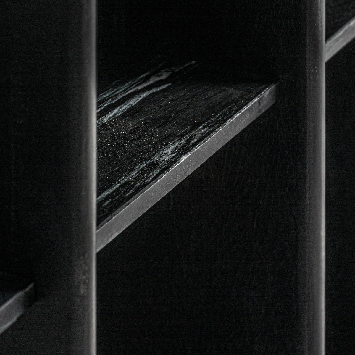 Estantería Nara — Madera de mango negra