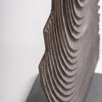 Figura Decorativa — Aluminio dorado