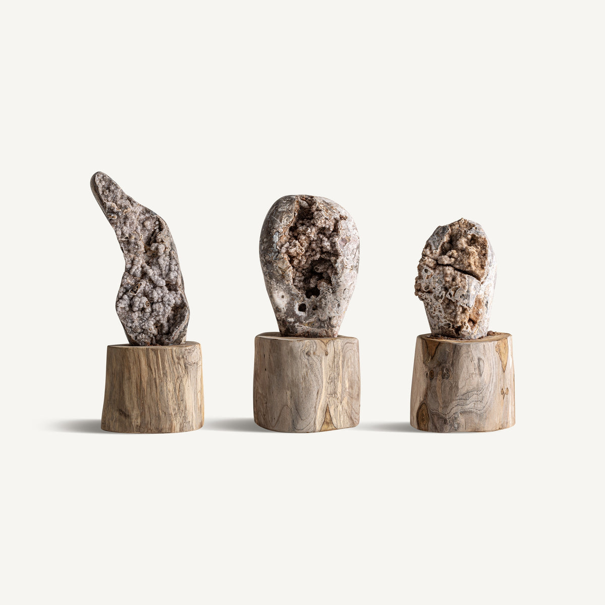 Figura decorativa Blazh — Cuarzo tonos oscuros