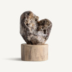 Figura Decorativa — Cuarzo tonos oscuros