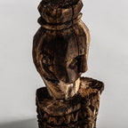 Figura decorativa Igbo — Madera de teca marrón envejecido