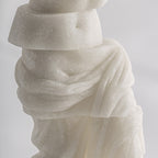 Figura decorativa Ofelia — Resina blanco roto