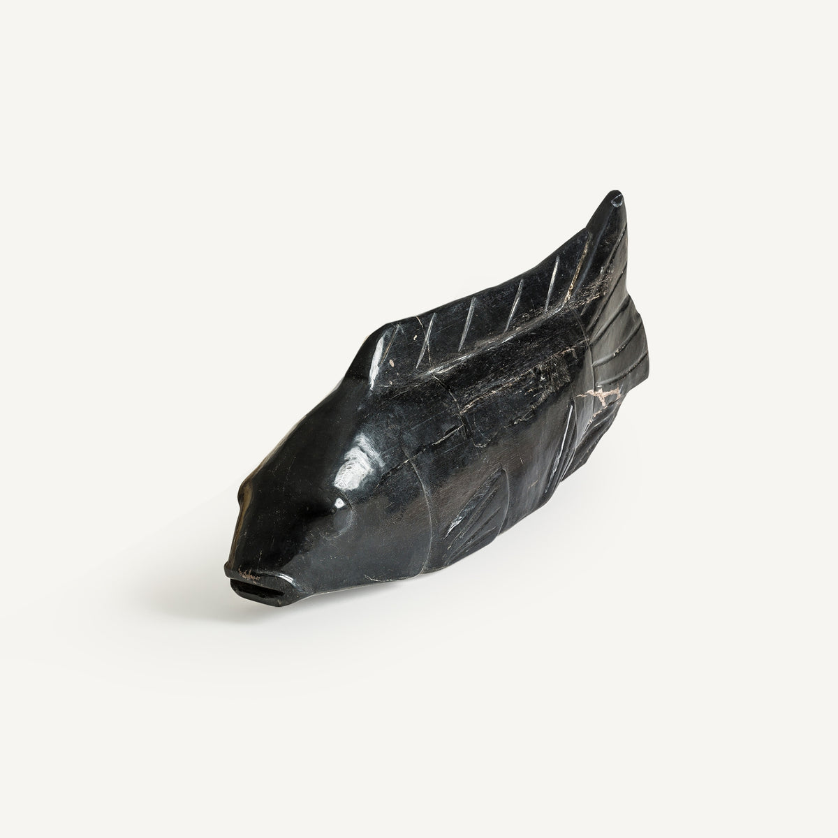 Figura decorativa Pez — Madera petrificada tonos en marrón envejecido