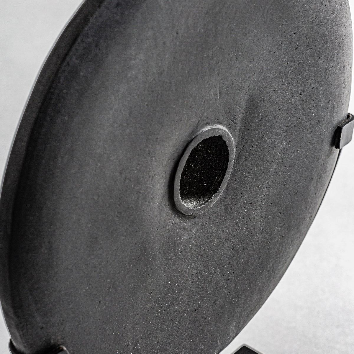 Figura Decorativa — Piedra gris