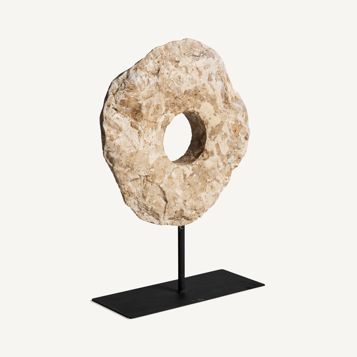 Figura decorativa Rajaka — Piedra beige