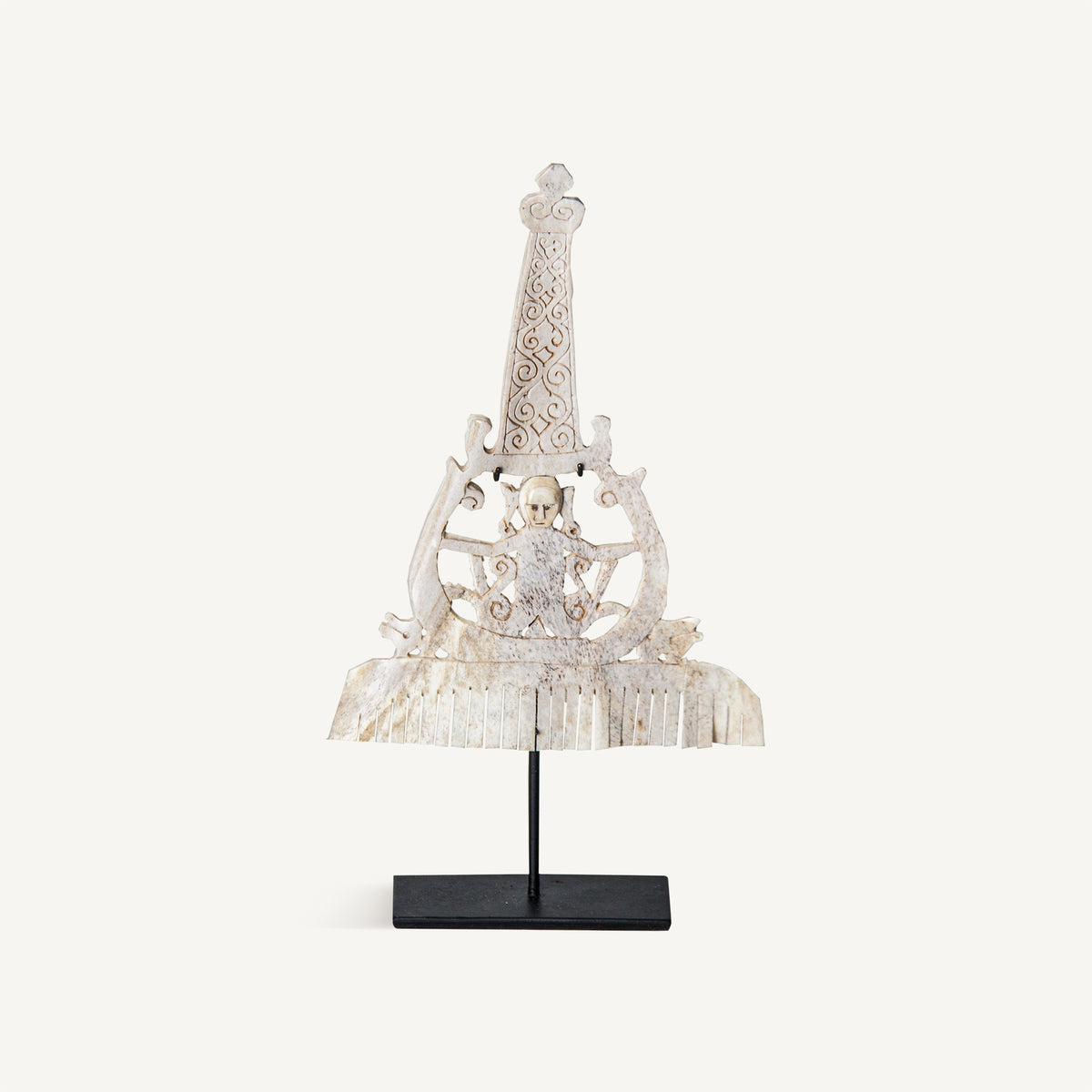Figura decorativa Sharik — Madera tropical blanco roto