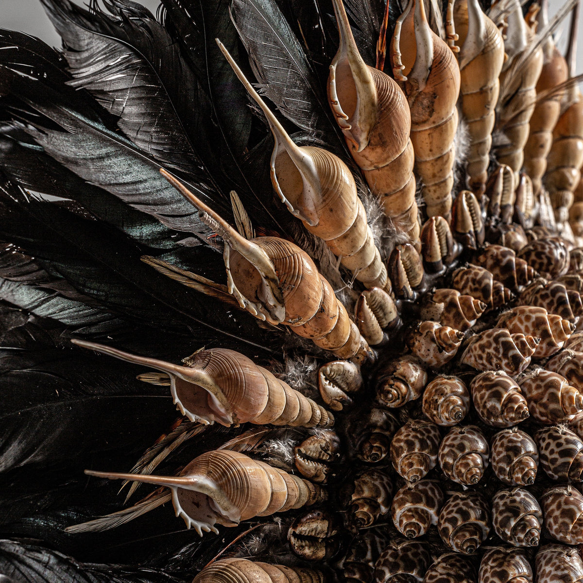 Figura decorativa Xhiaej — Fibra natural marrón