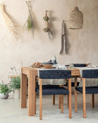 Mesa de comedor Genesis — 200 × 90 × 76 cm — vista 6 — MUYUGA