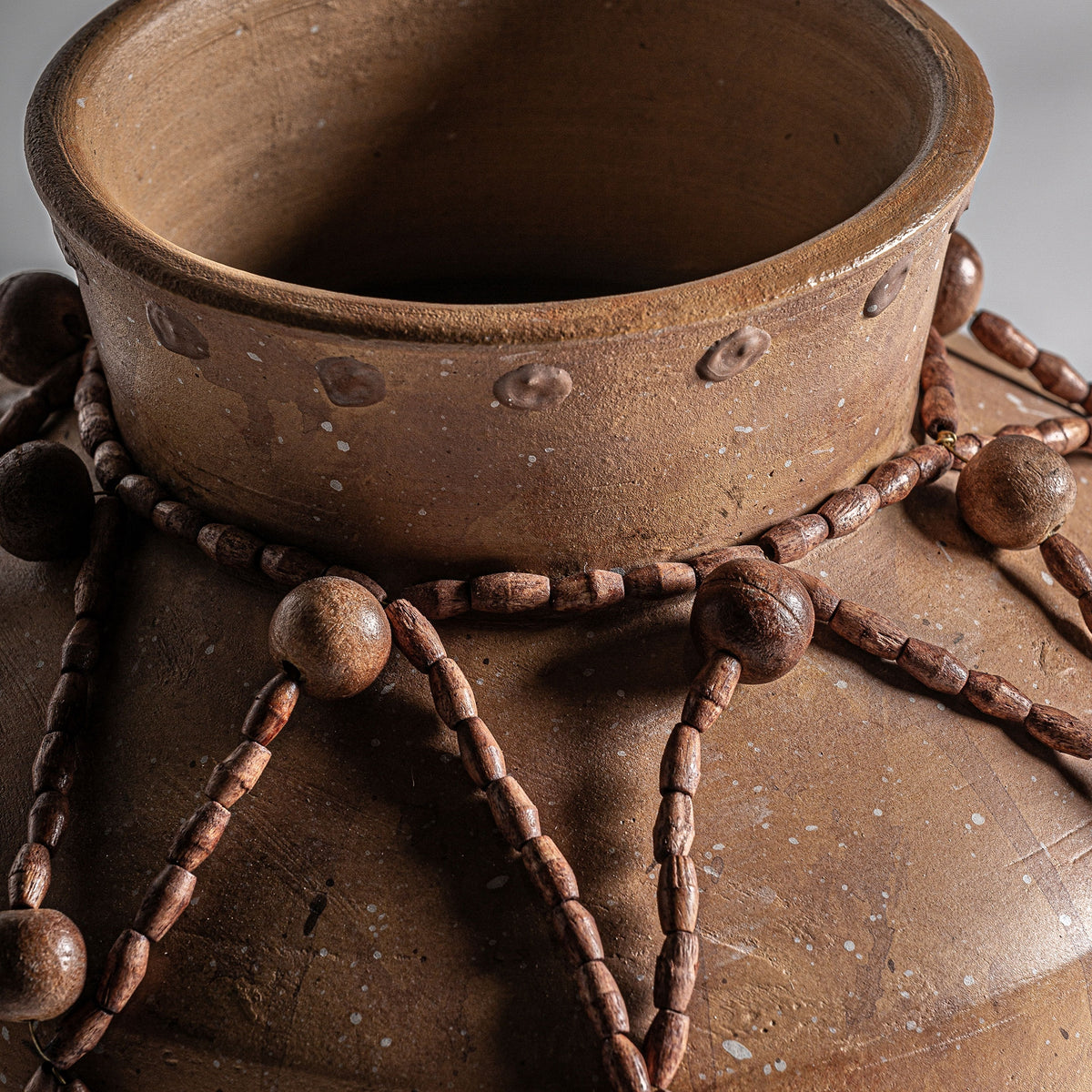 Jarrón Adib — Terracota tonos en marrón