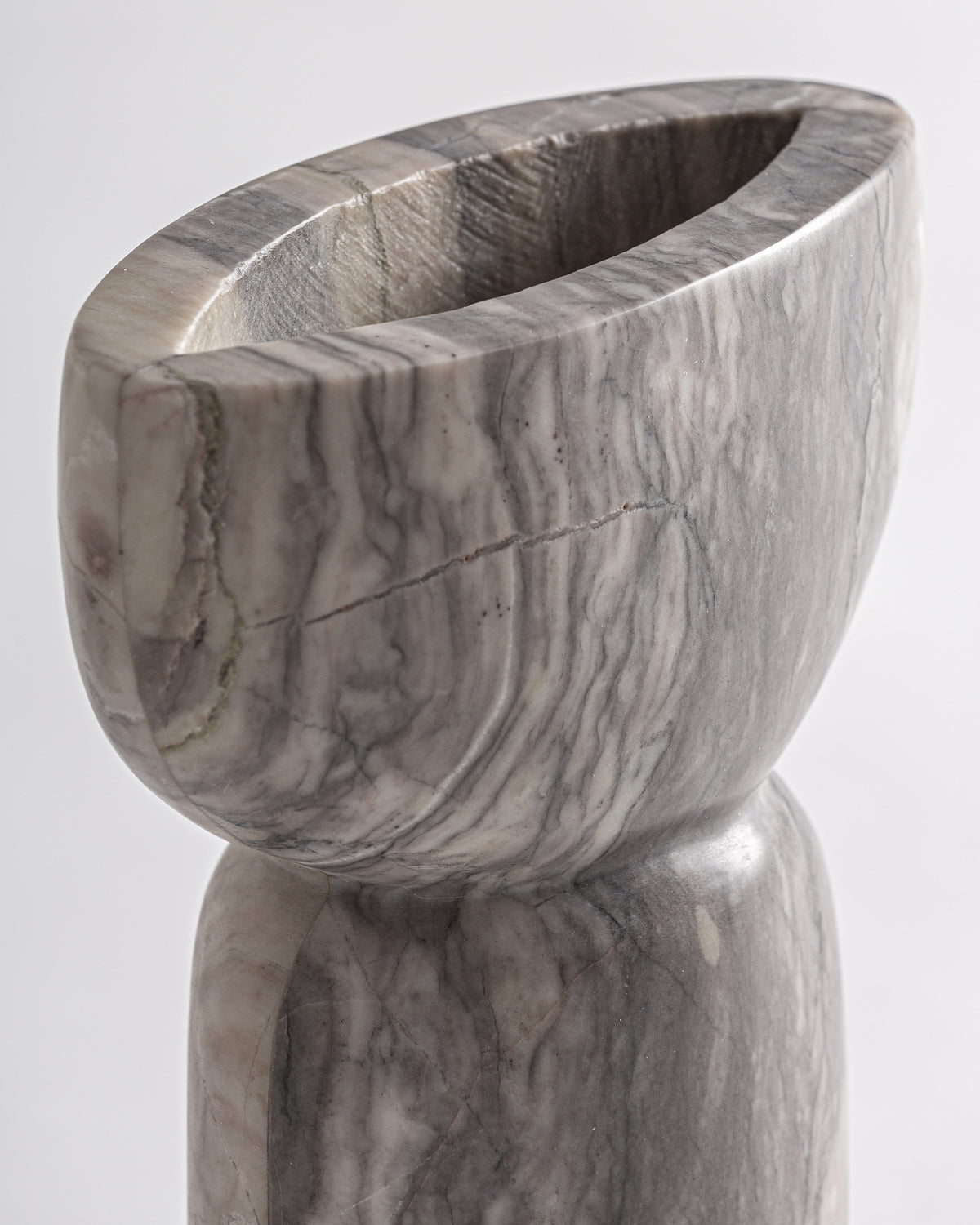 Jarrón Bousval — Mármol gris